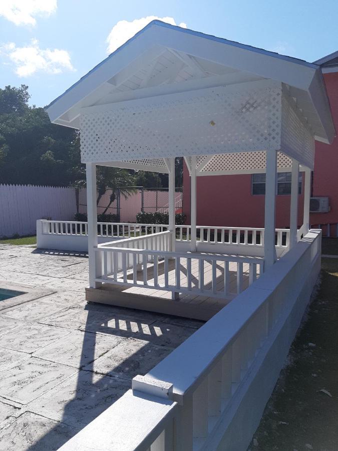 Tropical Hideaway Appartement Nassau Buitenkant foto