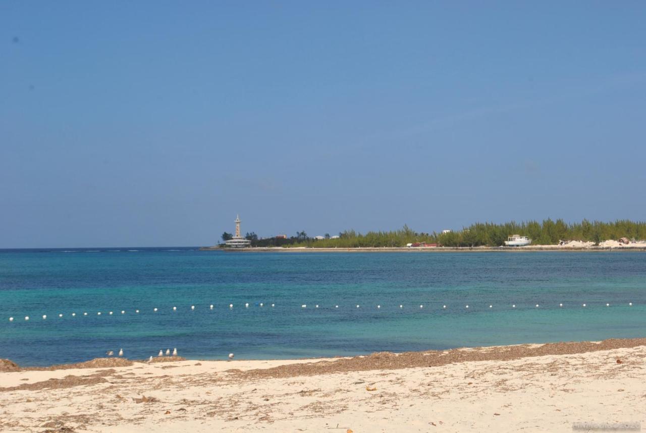 Tropical Hideaway Appartement Nassau Buitenkant foto