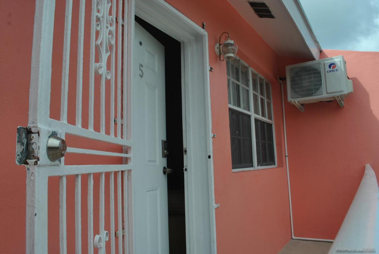 Tropical Hideaway Appartement Nassau Buitenkant foto