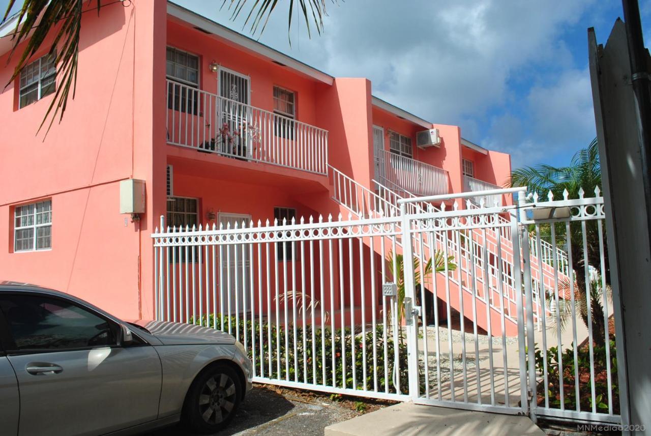 Tropical Hideaway Appartement Nassau Buitenkant foto